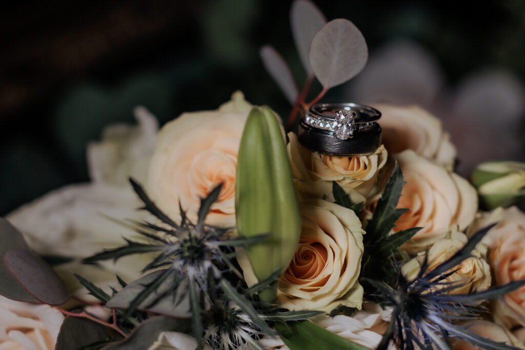 wedding rings on flowers 